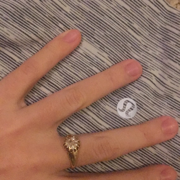 🎀SOLD🎀Wee are from space NWT 4 wunder under crop - Picture 3 of 3